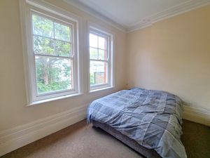 Bedroom- click for photo gallery